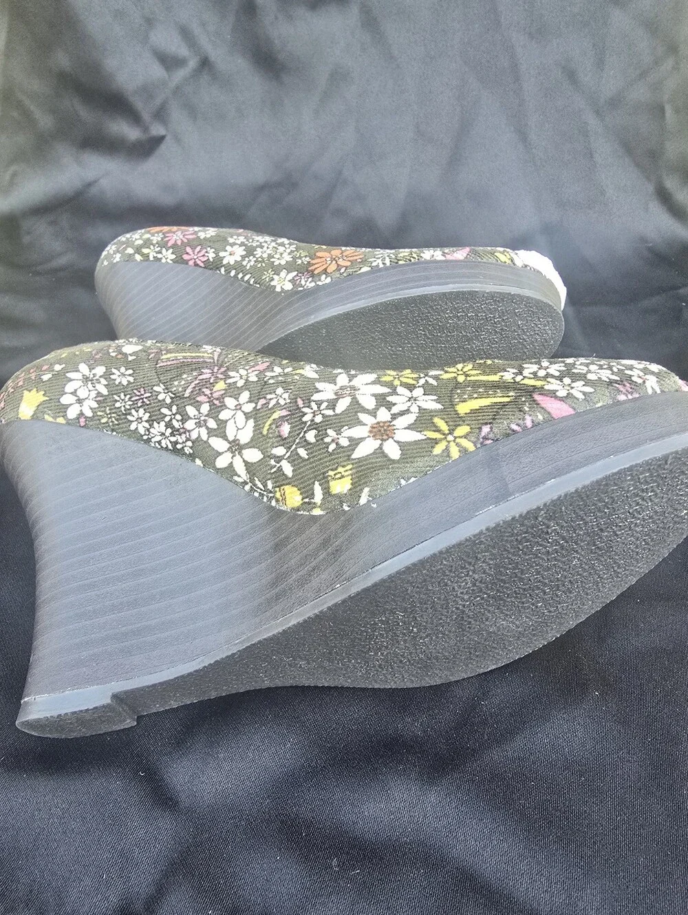 Qupid Olive Green Floral Peep-Toe Wedges